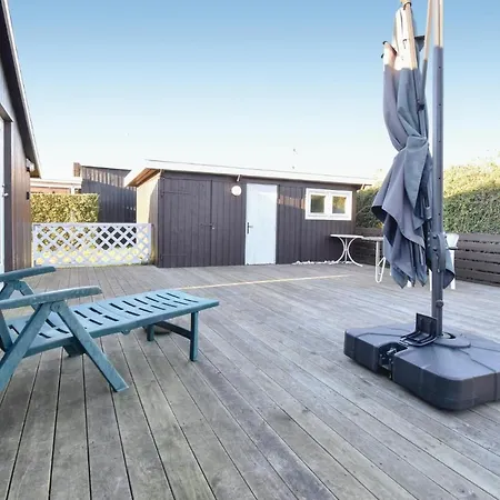 Two-bedroom Holiday In Hébergement de vacances *